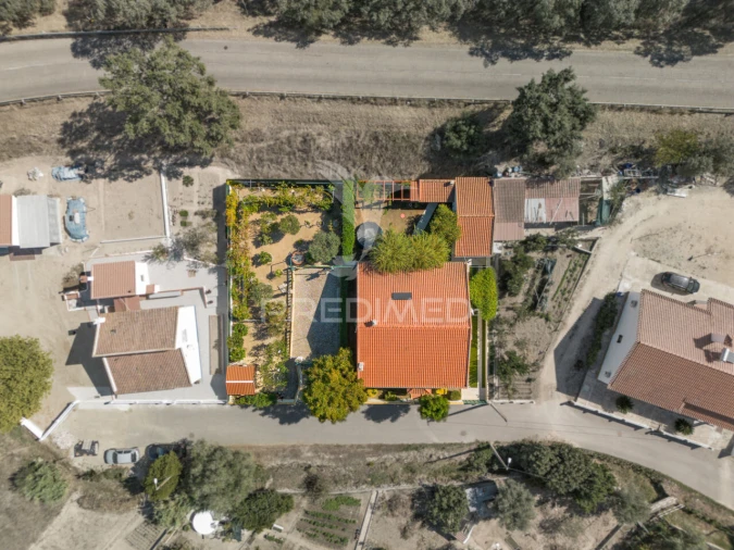 Moradia T5 para Venda em Nossa Senhora da Vila, Nossa Senhora do Bispo e Silveiras Foto 37