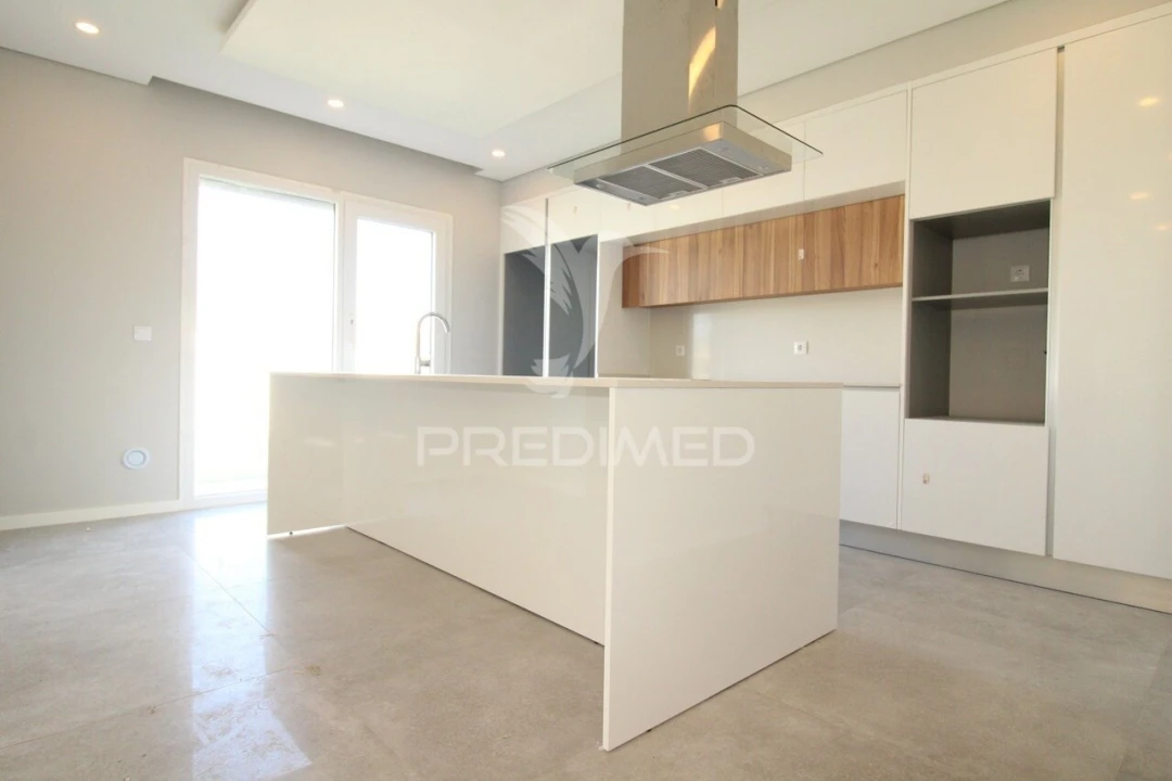 Moradia T4 para Venda em Azeitão (São Lourenço e São Simão) Foto 18