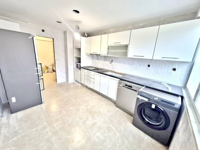 Apartamento T2 para Venda em Carregado e Cadafais Foto 7