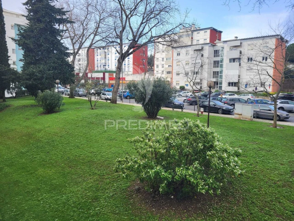 Apartamento T2 para Venda em Oeiras e São Julião da Barra, Paço de Arcos e Caxias Foto 24