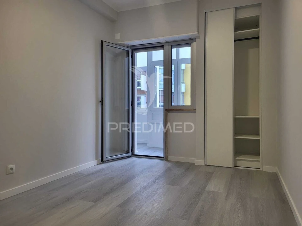 Apartamento T2 para Venda em Oeiras e São Julião da Barra, Paço de Arcos e Caxias Foto 14