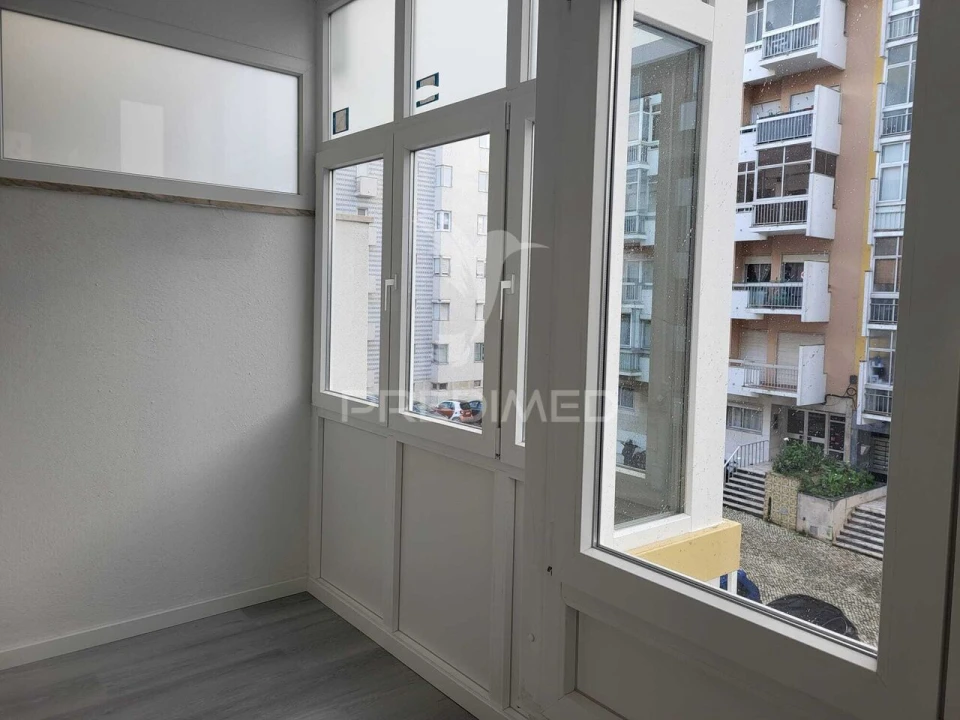 Apartamento T2 para Venda em Oeiras e São Julião da Barra, Paço de Arcos e Caxias Foto 15
