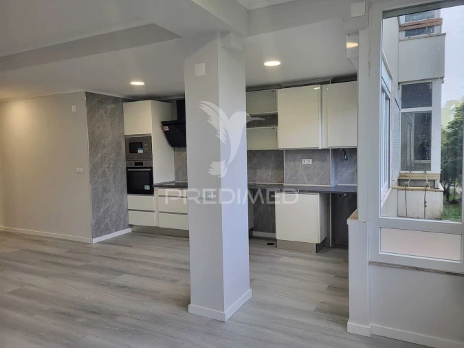 Apartamento T2 para Venda em Oeiras e São Julião da Barra, Paço de Arcos e Caxias Foto 2