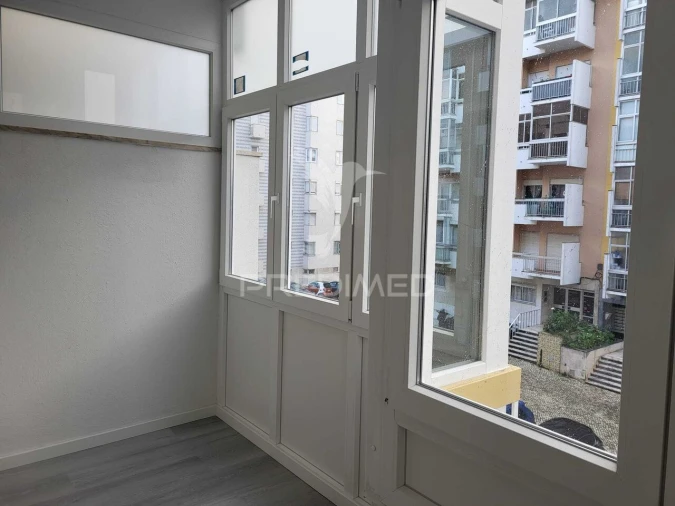 Apartamento T2 para Venda em Oeiras e São Julião da Barra, Paço de Arcos e Caxias Foto 15
