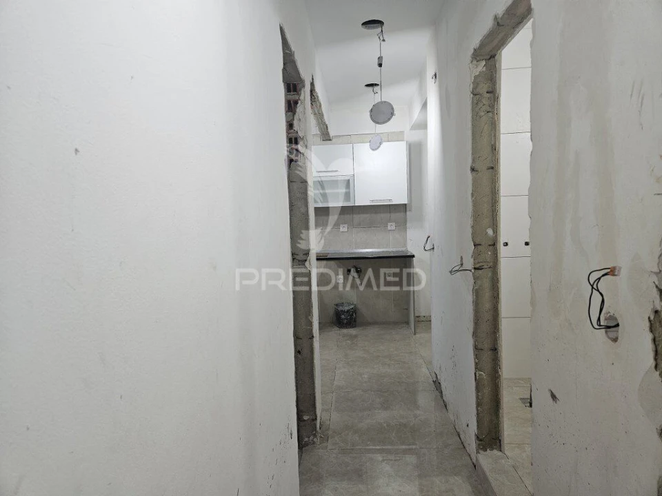 Apartamento T2 para Venda em Almada, Cova da Piedade, Pragal e Cacilhas Foto 3