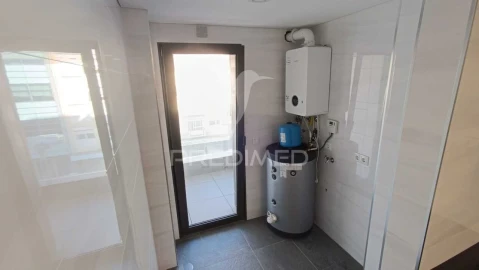 Apartamento T3 para Venda em Cedofeita, Santo Ildefonso, Sé, Miragaia, São Nicolau e Vitória
