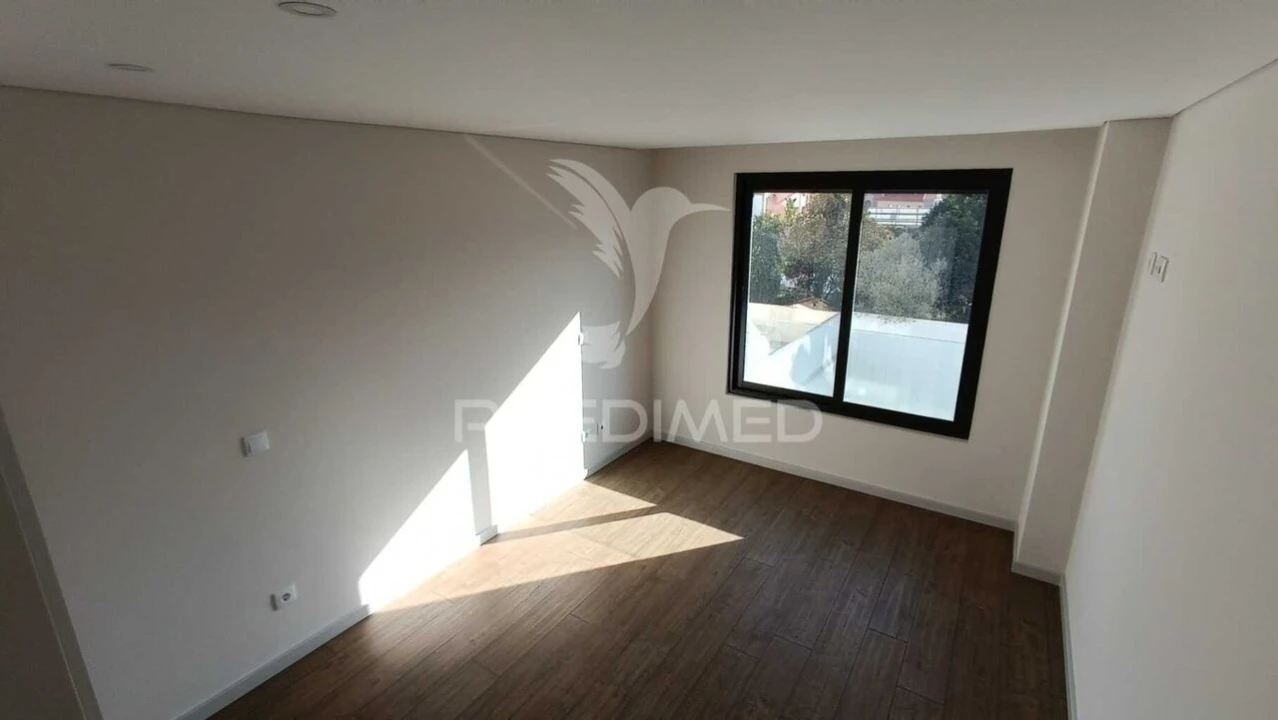 Apartamento T3 para Venda em Cedofeita, Santo Ildefonso, Sé, Miragaia, São Nicolau e Vitória Foto 16