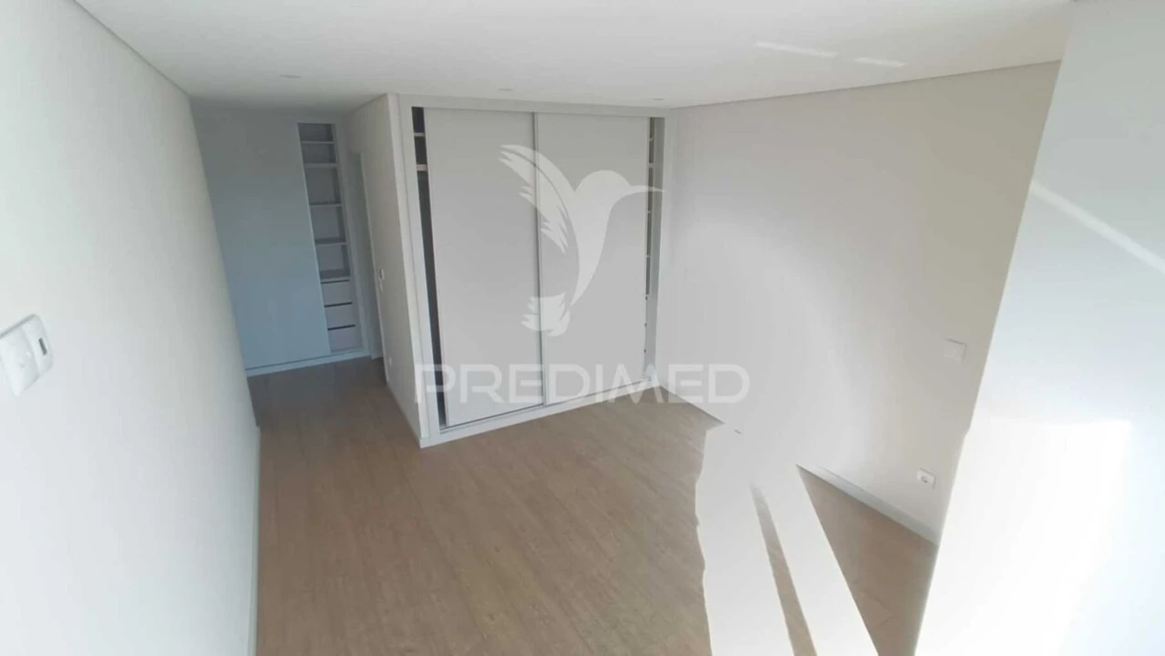 Apartamento T3 para Venda em Cedofeita, Santo Ildefonso, Sé, Miragaia, São Nicolau e Vitória Foto 19