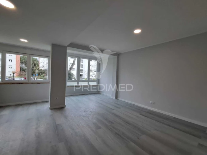 Apartamento T2 para Venda em Oeiras e São Julião da Barra, Paço de Arcos e Caxias Foto 4