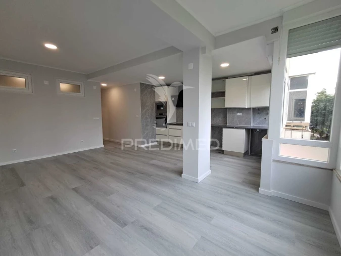 Apartamento T2 para Venda em Oeiras e São Julião da Barra, Paço de Arcos e Caxias Foto 6