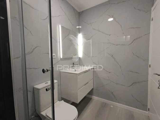 Apartamento T2 para Venda em Oeiras e São Julião da Barra, Paço de Arcos e Caxias Foto 18