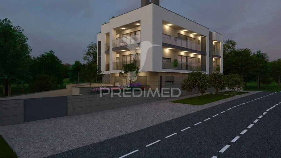 Apartamento T2 para Venda em Faro (Sé e São Pedro) Foto 2