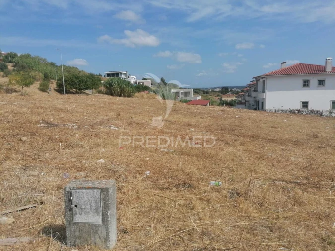 Terreno para Venda em Alenquer (Santo Estêvão e Triana)