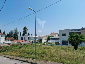 Terreno para Venda em São Martinho do Bispo e Ribeira de Frades