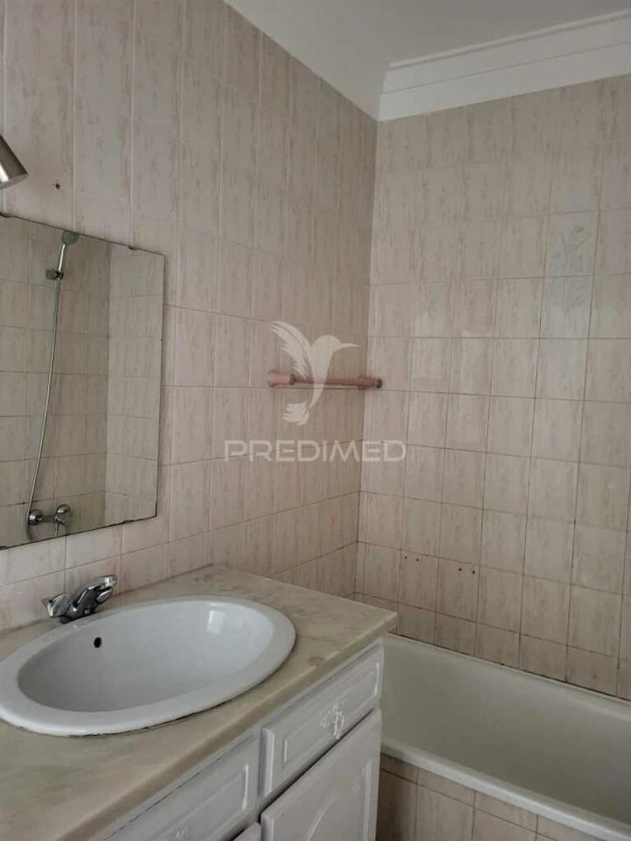 Apartamento T1 para Venda em São João das Lampas e Terrugem Foto 14