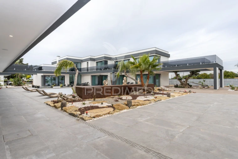 Quinta T6 para Venda em Azeitão (São Lourenço e São Simão) Foto 1