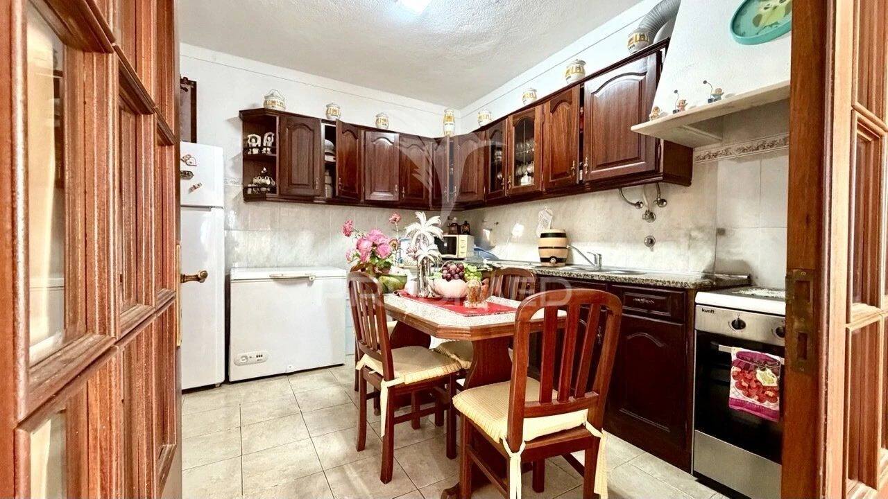 Moradia T4 para Venda em Atalaia e Alto Estanqueiro-Jardia Foto 9