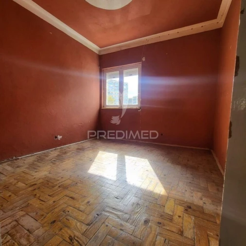 Apartamento T3 para Venda em Laranjeiro e Feijó Foto 3