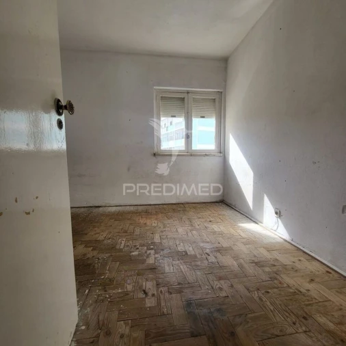 Apartamento T3 para Venda em Laranjeiro e Feijó Foto 6