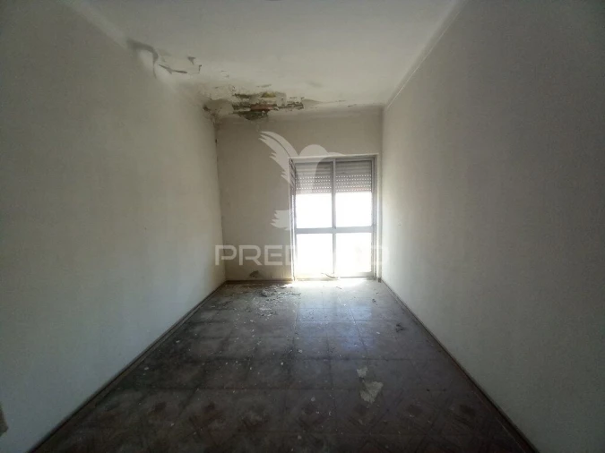 Apartamento T1 para Venda em Baixa da Banheira e Vale da Amoreira Foto 4