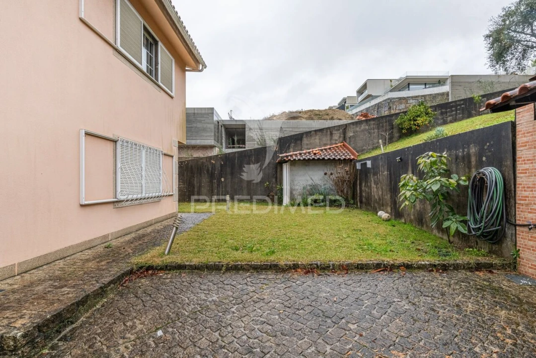 Moradia T5 para Venda em Este (São Pedro e São Mamede) Foto 31