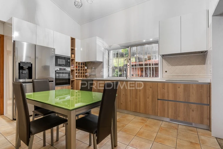 Moradia T5 para Venda em Este (São Pedro e São Mamede) Foto 9