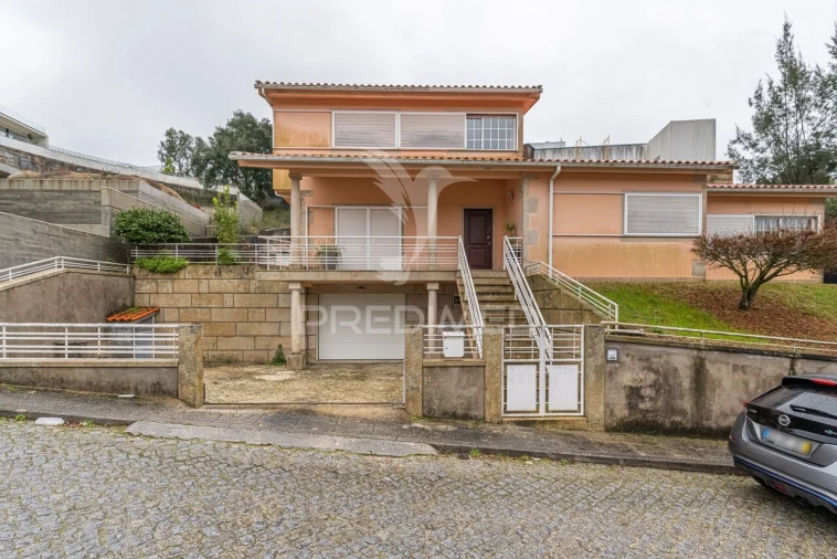 Moradia T5 para Venda em Este (São Pedro e São Mamede) Foto 25