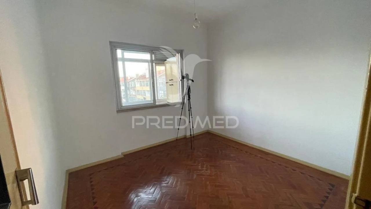 Apartamento T2 para Venda em Almada, Cova da Piedade, Pragal e Cacilhas Foto 14