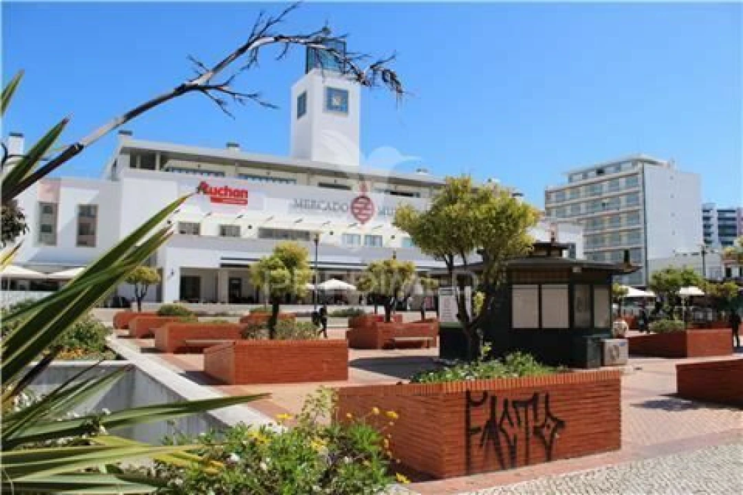 Loja para Venda em Faro (Sé e São Pedro) Foto 2