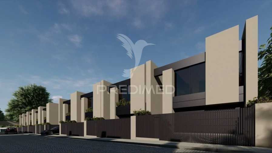 Moradia T3 para Venda em Fânzeres e São Pedro da Cova Foto 2