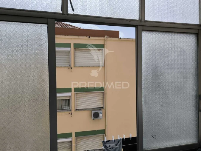 Apartamento T3 para Venda em Sacavém e Prior Velho Foto 11