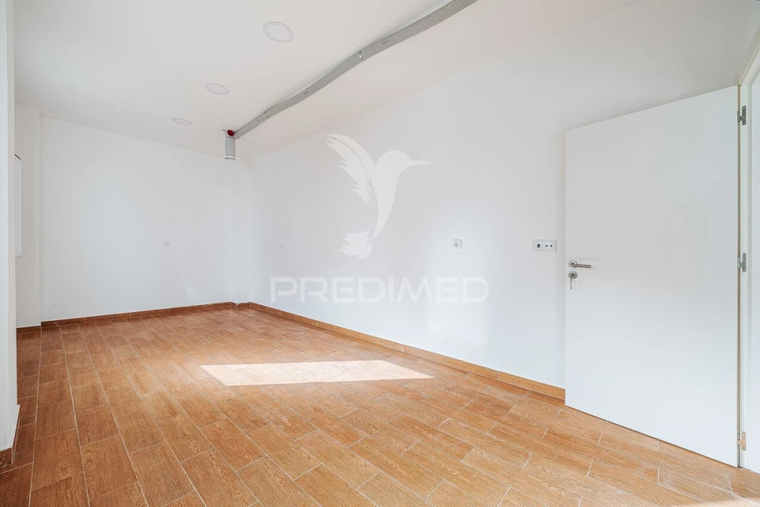 Escritório para Arrendamento em Queluz e Belas Foto 20