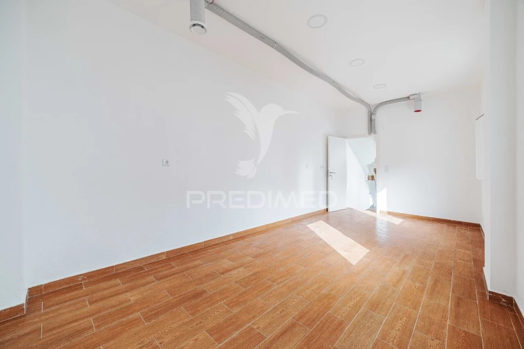 Escritório para Arrendamento em Queluz e Belas Foto 21