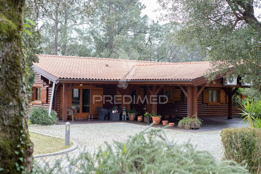 Quinta T4 para Venda em O. Azeméis, Riba-Ul, Ul, Macinhata Seixa, Madail Foto 3