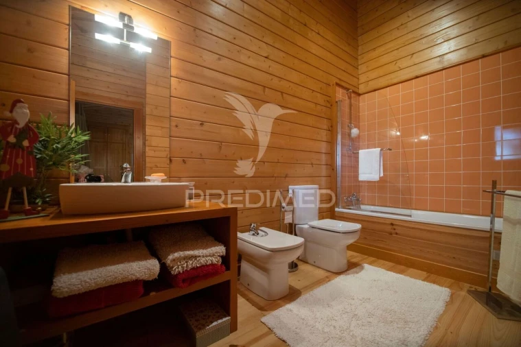 Quinta T4 para Venda em O. Azeméis, Riba-Ul, Ul, Macinhata Seixa, Madail Foto 10