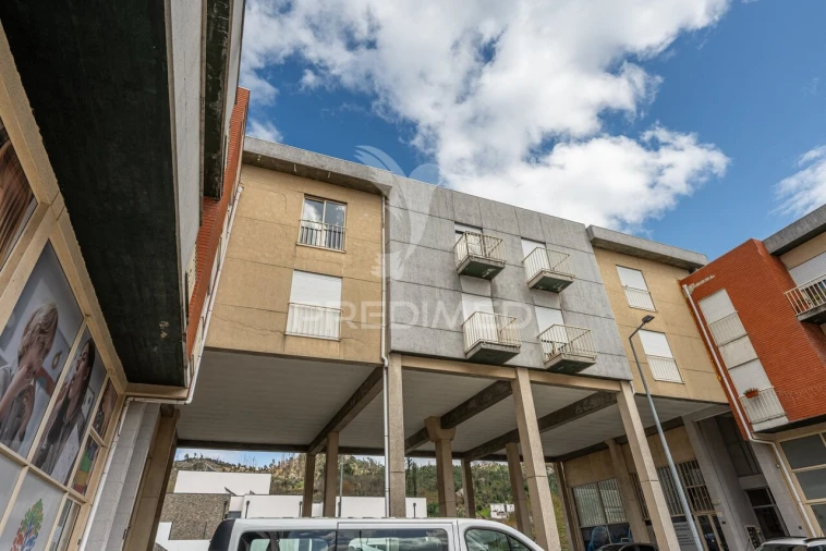 Apartamento T3 para Venda em Ancede e Ribadouro