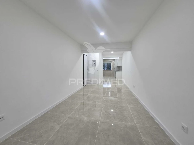 Apartamento T2 para Venda em Almada, Cova da Piedade, Pragal e Cacilhas Foto 11