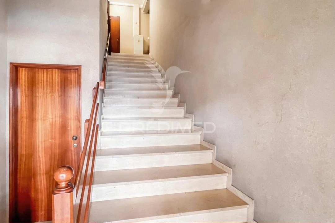 Apartamento T3 para Venda em Ferreiros e Gondizalves Foto 34