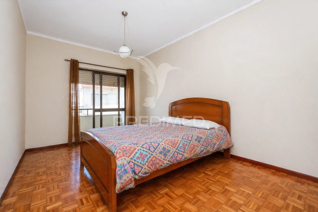 Apartamento T3 para Venda em Ferreiros e Gondizalves Foto 22