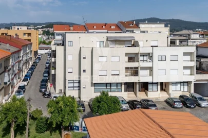 Apartamento T3 para Venda em Ferreiros e Gondizalves