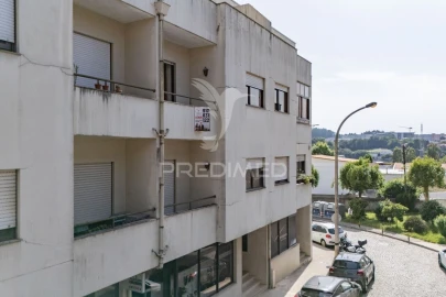 Apartamento T3 para Venda em Ferreiros e Gondizalves