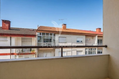 Apartamento T3 para Venda em Ferreiros e Gondizalves