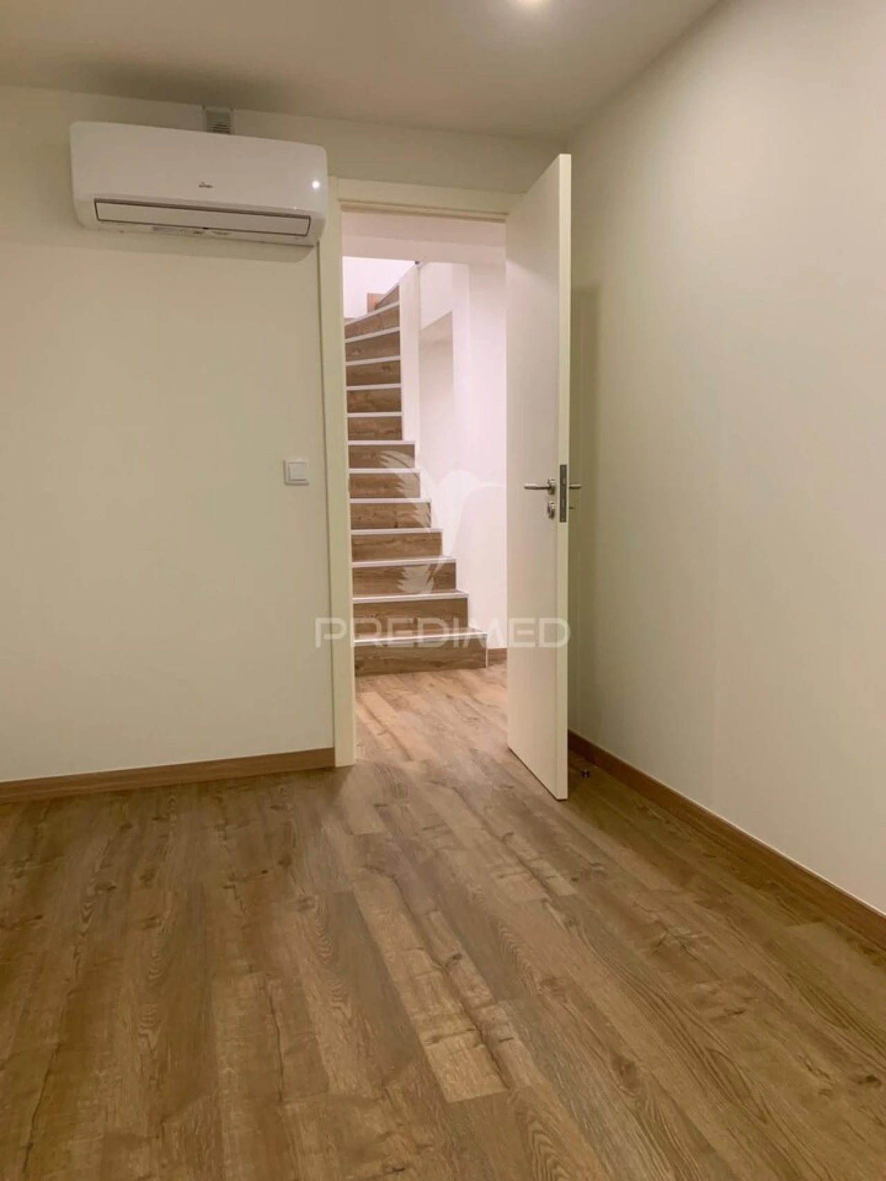 Apartamento T2 para Venda em Cedofeita, Santo Ildefonso, Sé, Miragaia, São Nicolau e Vitória Foto 9