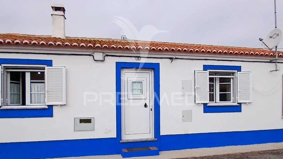 Moradia T3 para Venda em Santa Vitória e Mombeja