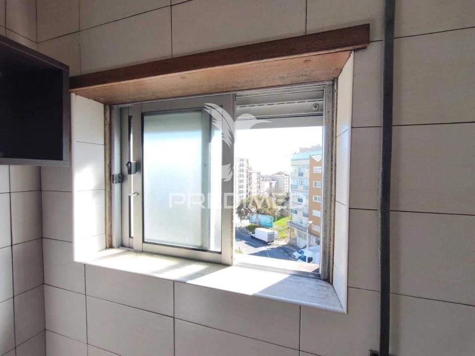 Apartamento T2 para Venda em Queluz e Belas Foto 29