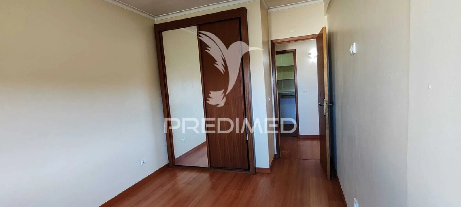 Apartamento T2 para Venda em Queluz e Belas Foto 25