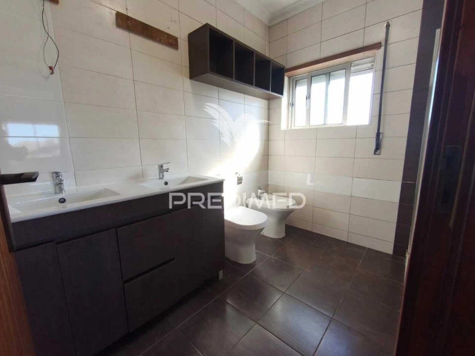 Apartamento T2 para Venda em Queluz e Belas Foto 30