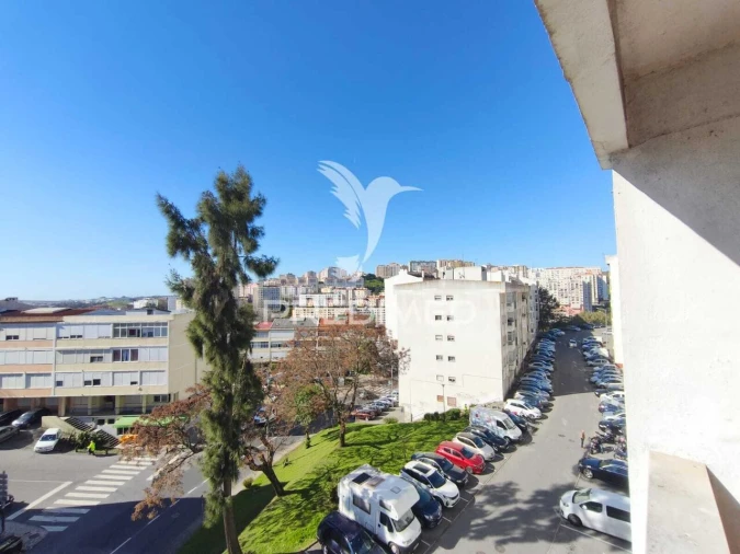 Apartamento T2 para Venda em Queluz e Belas Foto 18