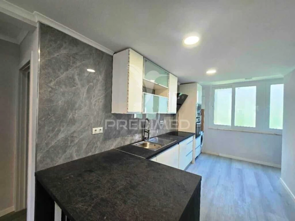 Apartamento T2 para Venda em Oeiras e São Julião da Barra, Paço de Arcos e Caxias Foto 7