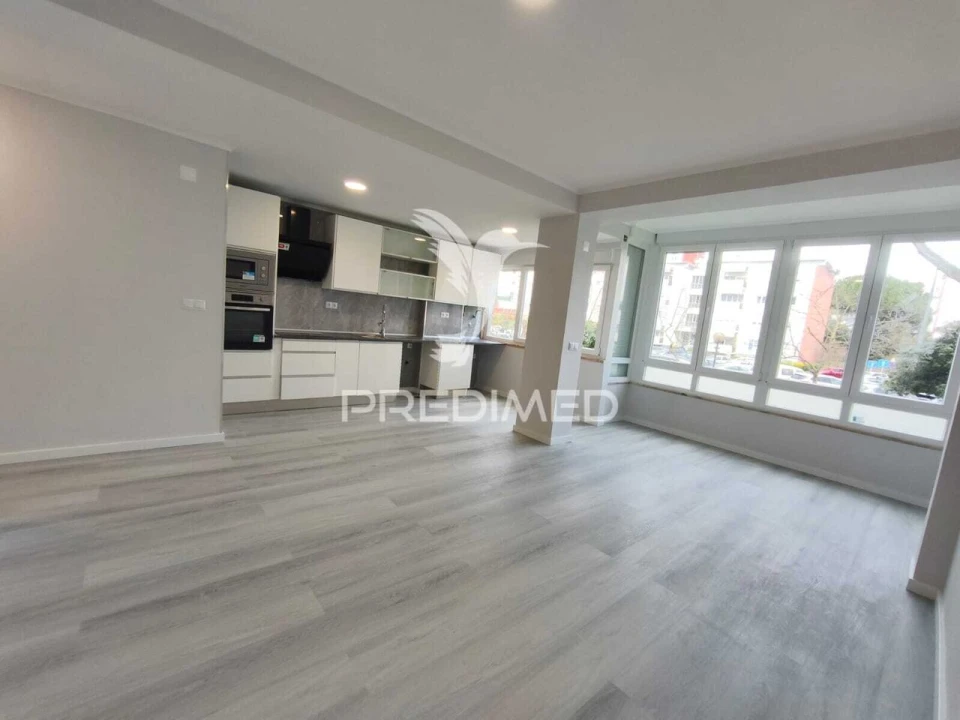 Apartamento T2 para Venda em Oeiras e São Julião da Barra, Paço de Arcos e Caxias Foto 4